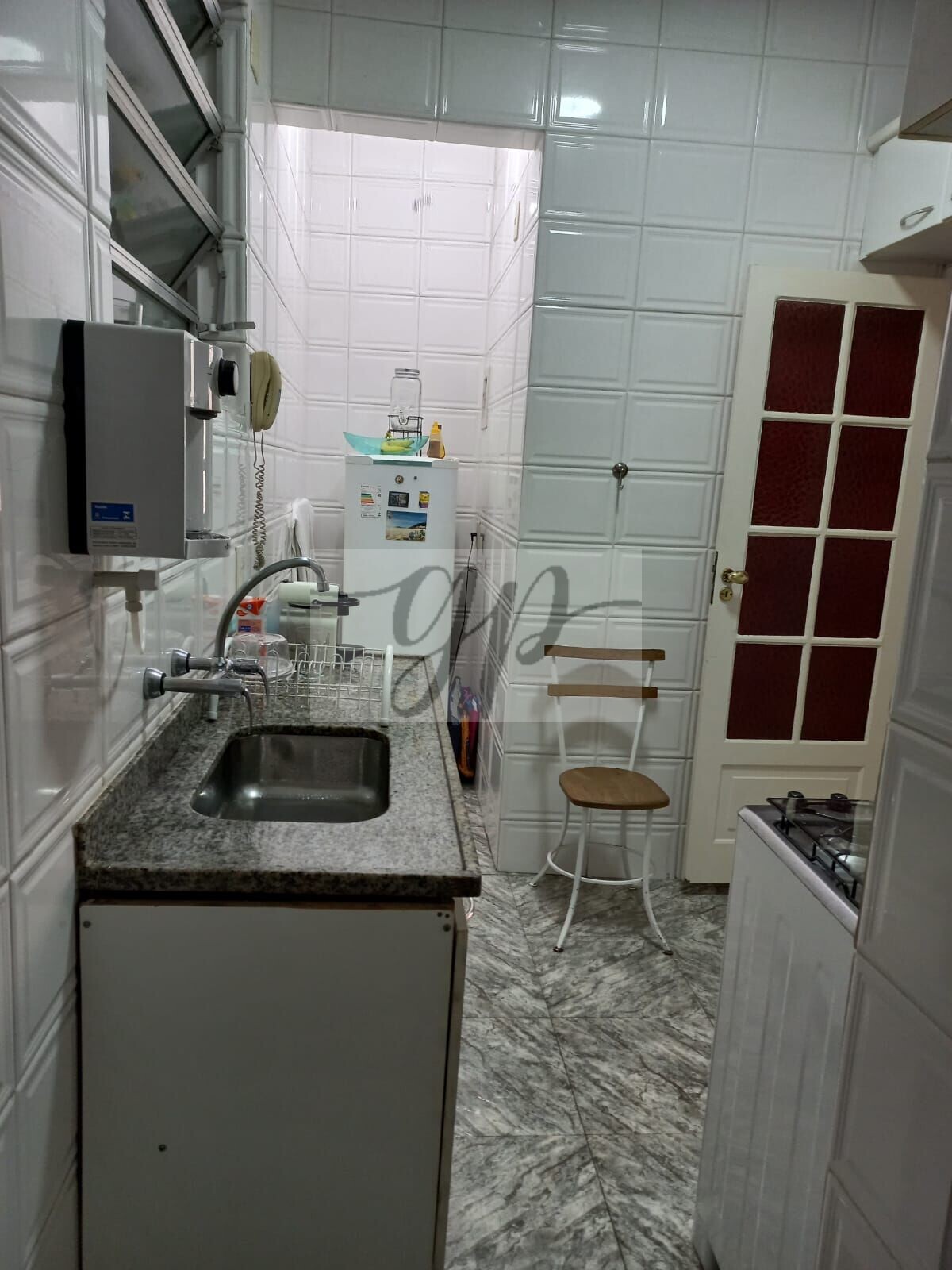 Apartamento à venda com 1 quarto, 60m² - Foto 5