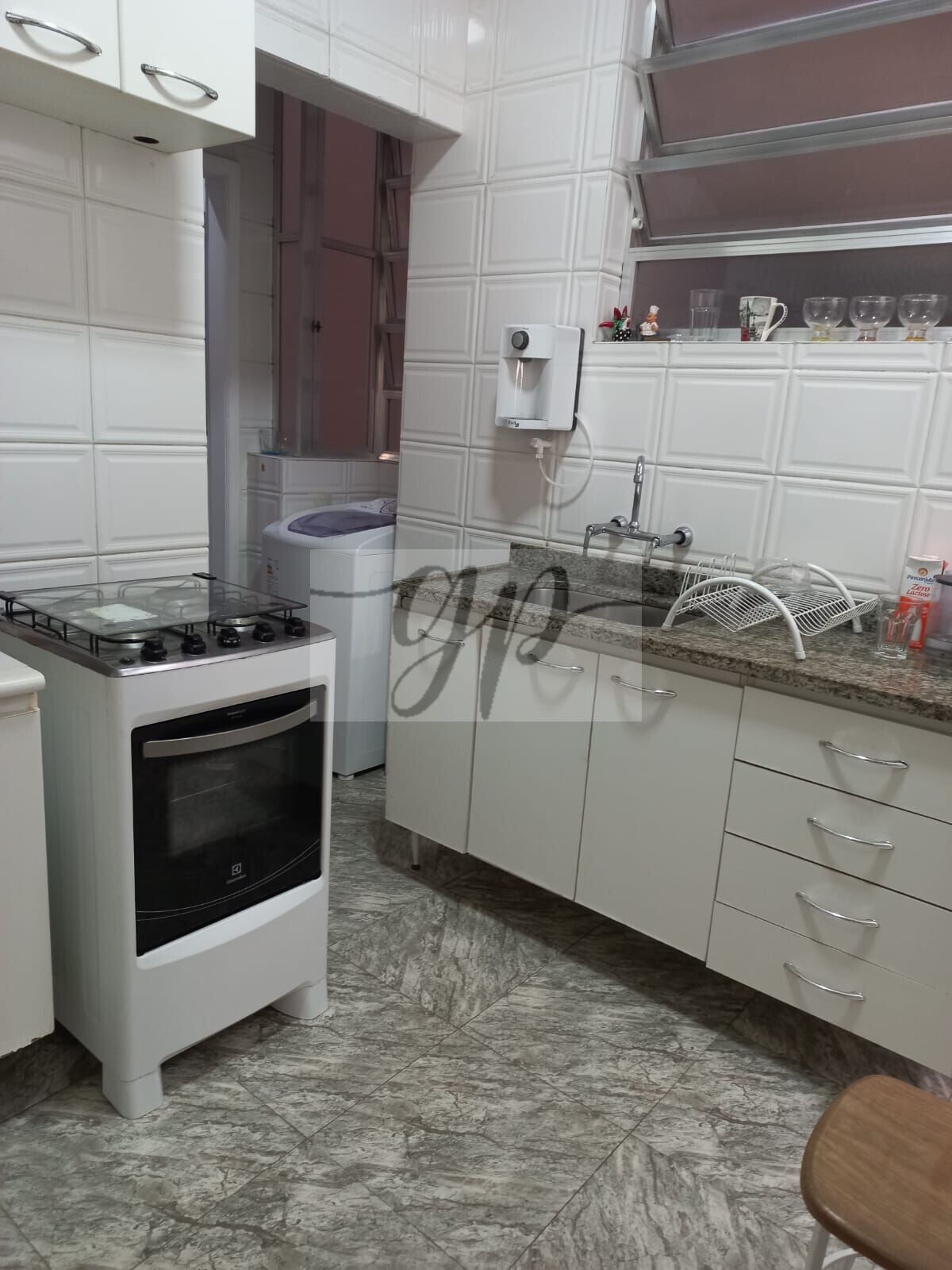 Apartamento à venda com 1 quarto, 60m² - Foto 6