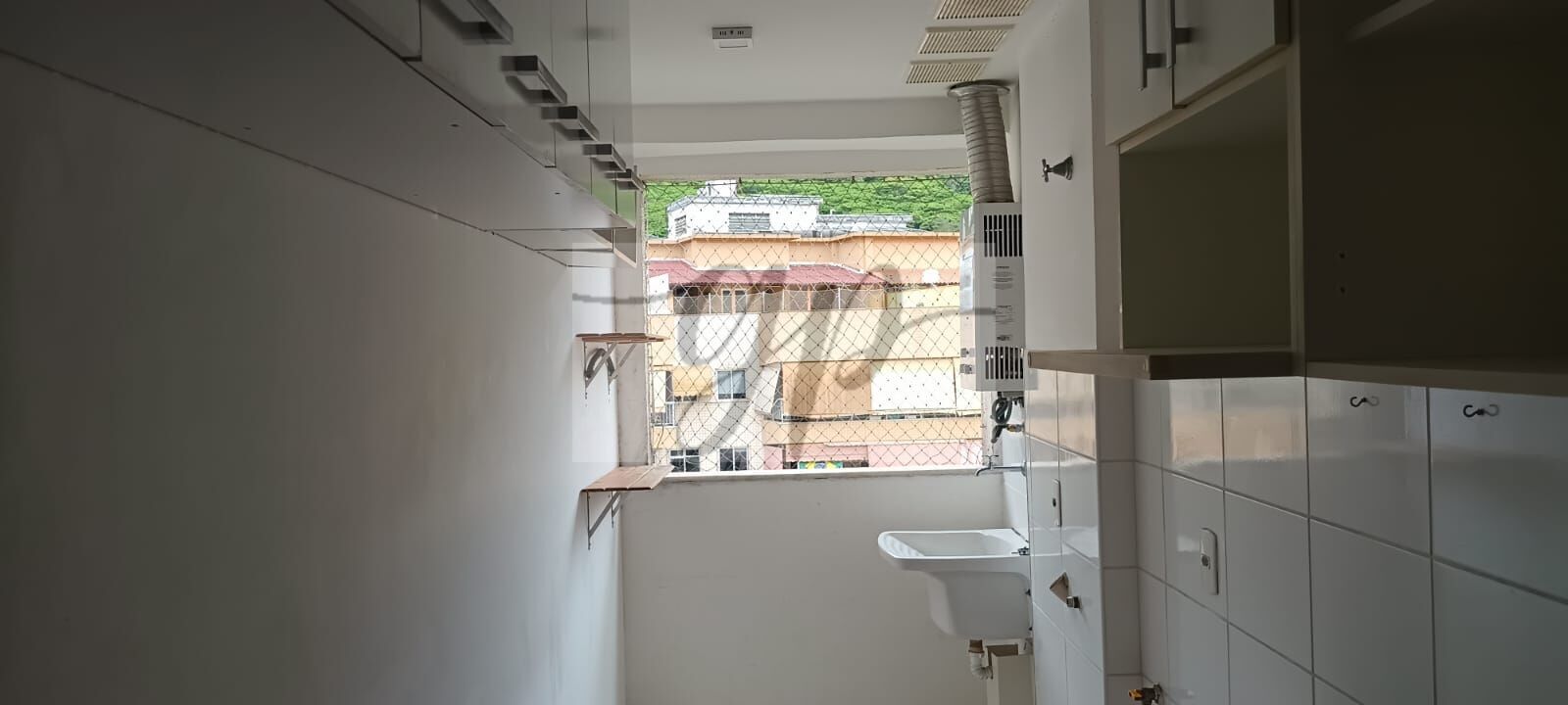 Apartamento à venda com 2 quartos, 60m² - Foto 15