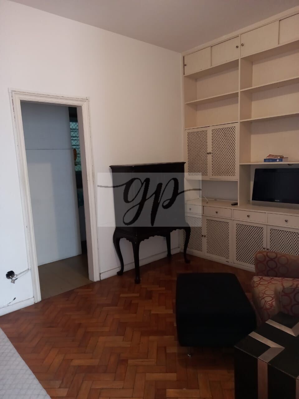 Apartamento à venda com 1 quarto, 40m² - Foto 3