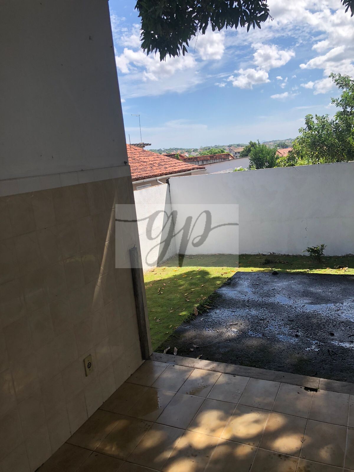 Casa à venda com 3 quartos, 101m² - Foto 13