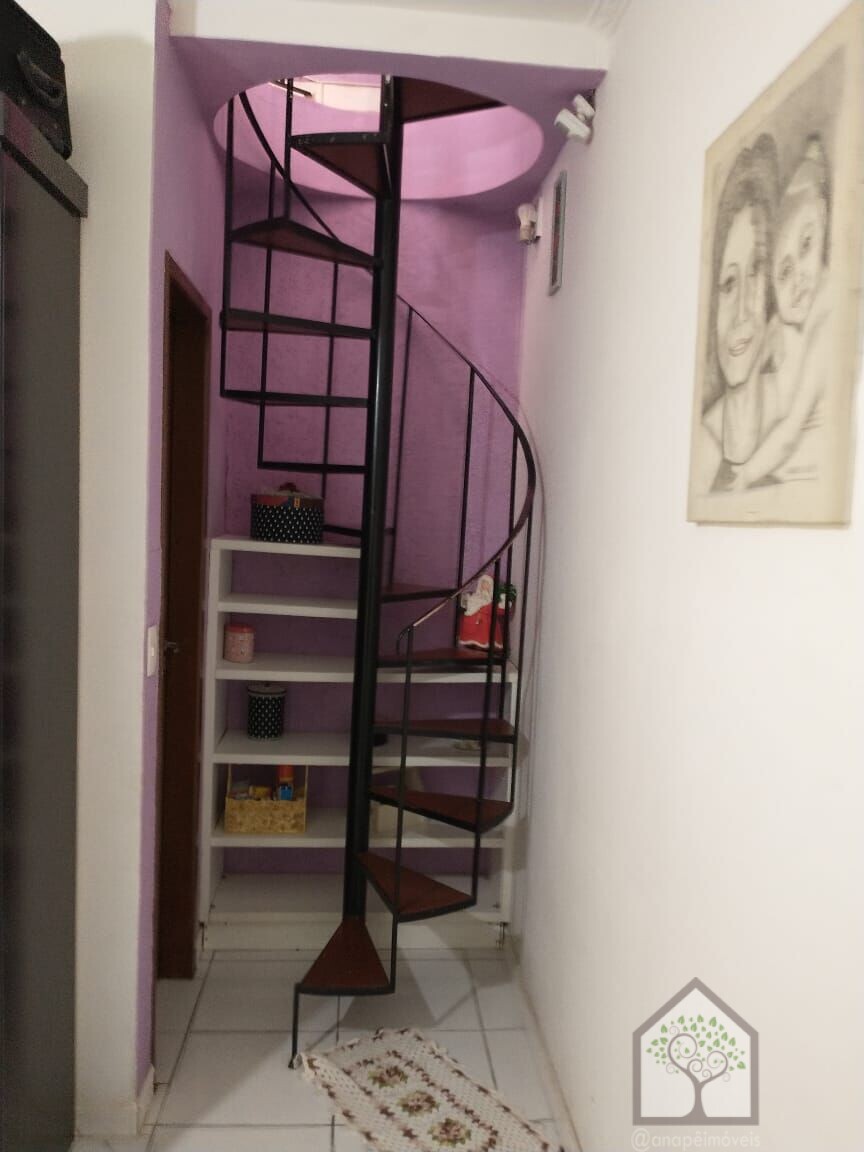 Casa à venda com 5 quartos, 119m² - Foto 3