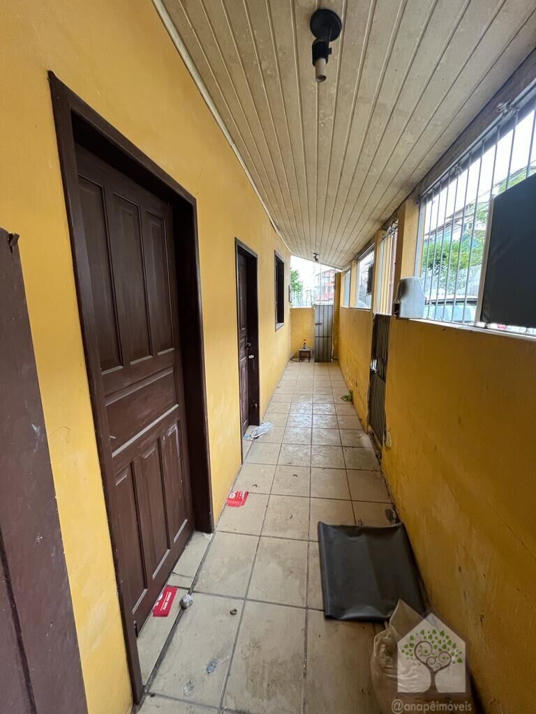 Casa à venda com 3 quartos, 150m² - Foto 2