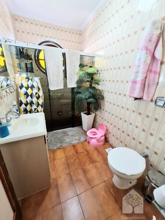 Casa à venda com 4 quartos, 220m² - Foto 21