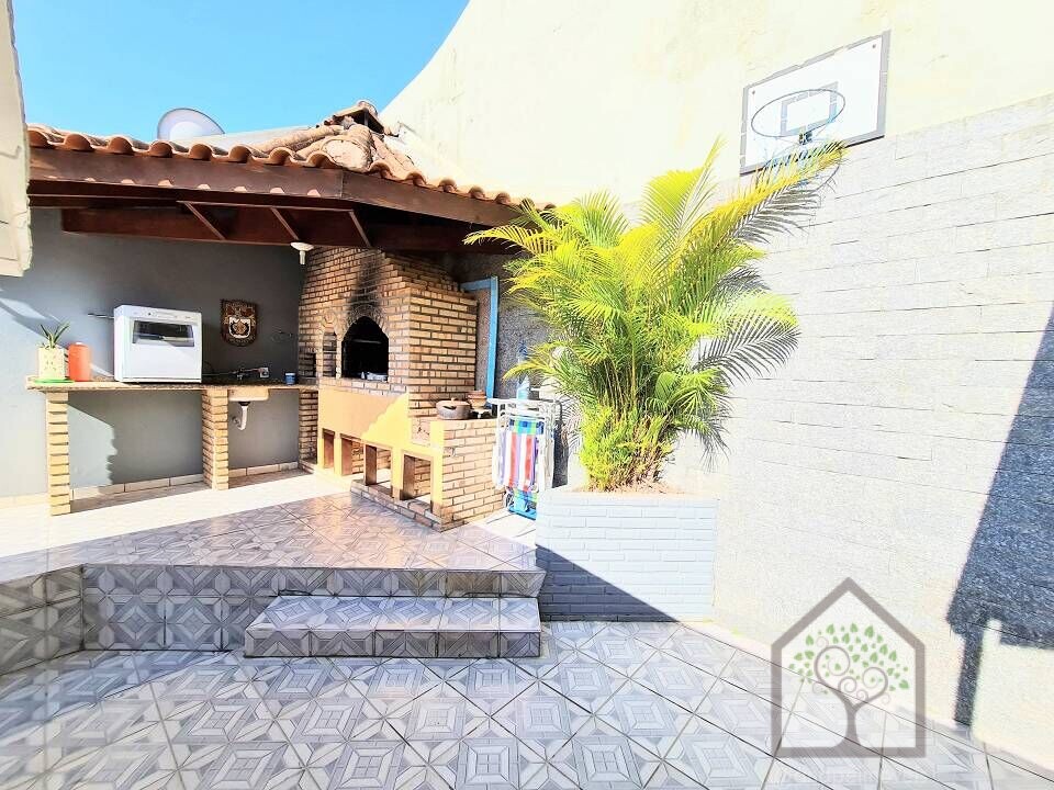 Casa à venda com 4 quartos, 220m² - Foto 5