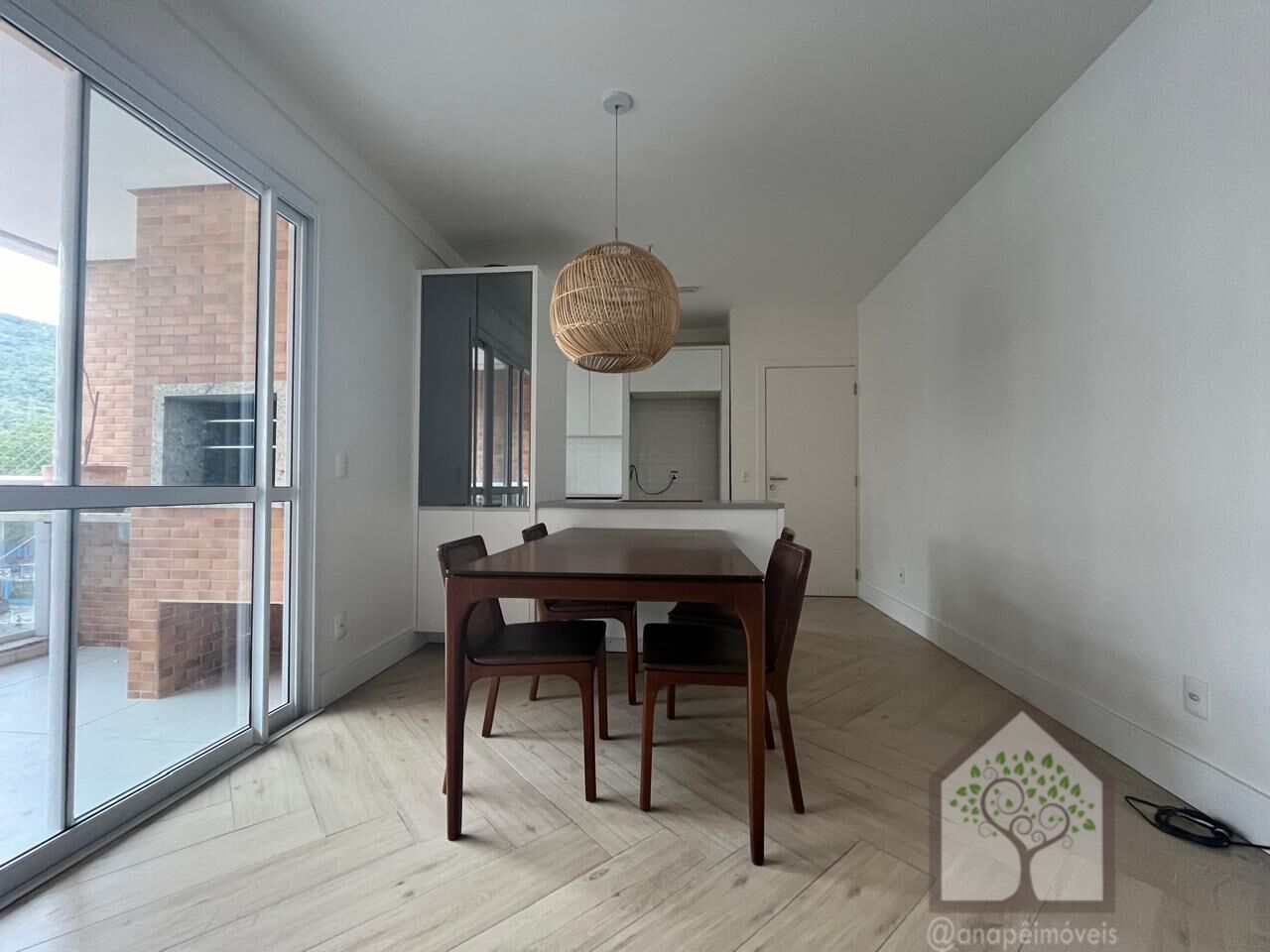 Apartamento à venda com 3 quartos, 82m² - Foto 4