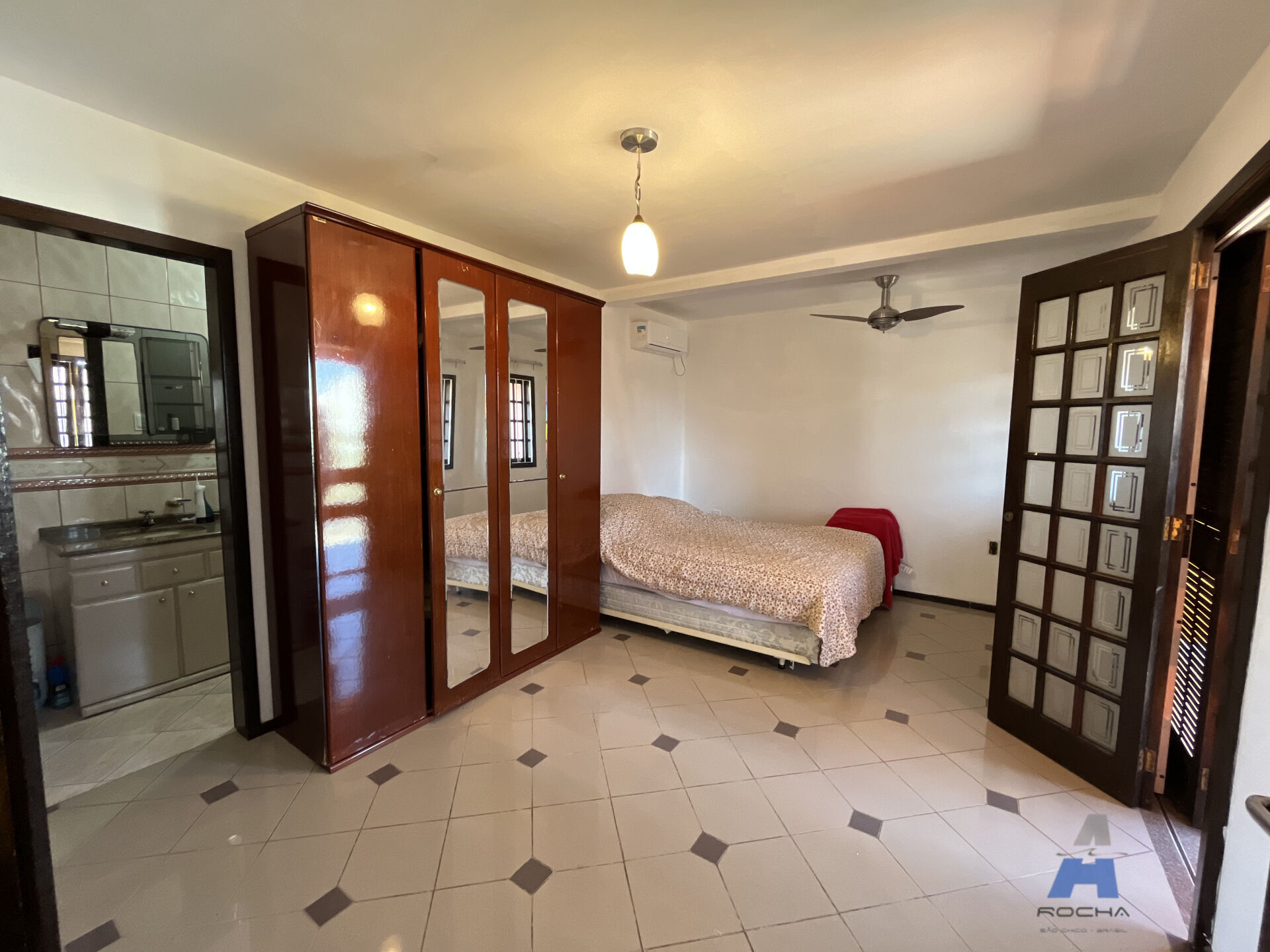 Casa, 4 quartos, 230 m² - Foto 10
