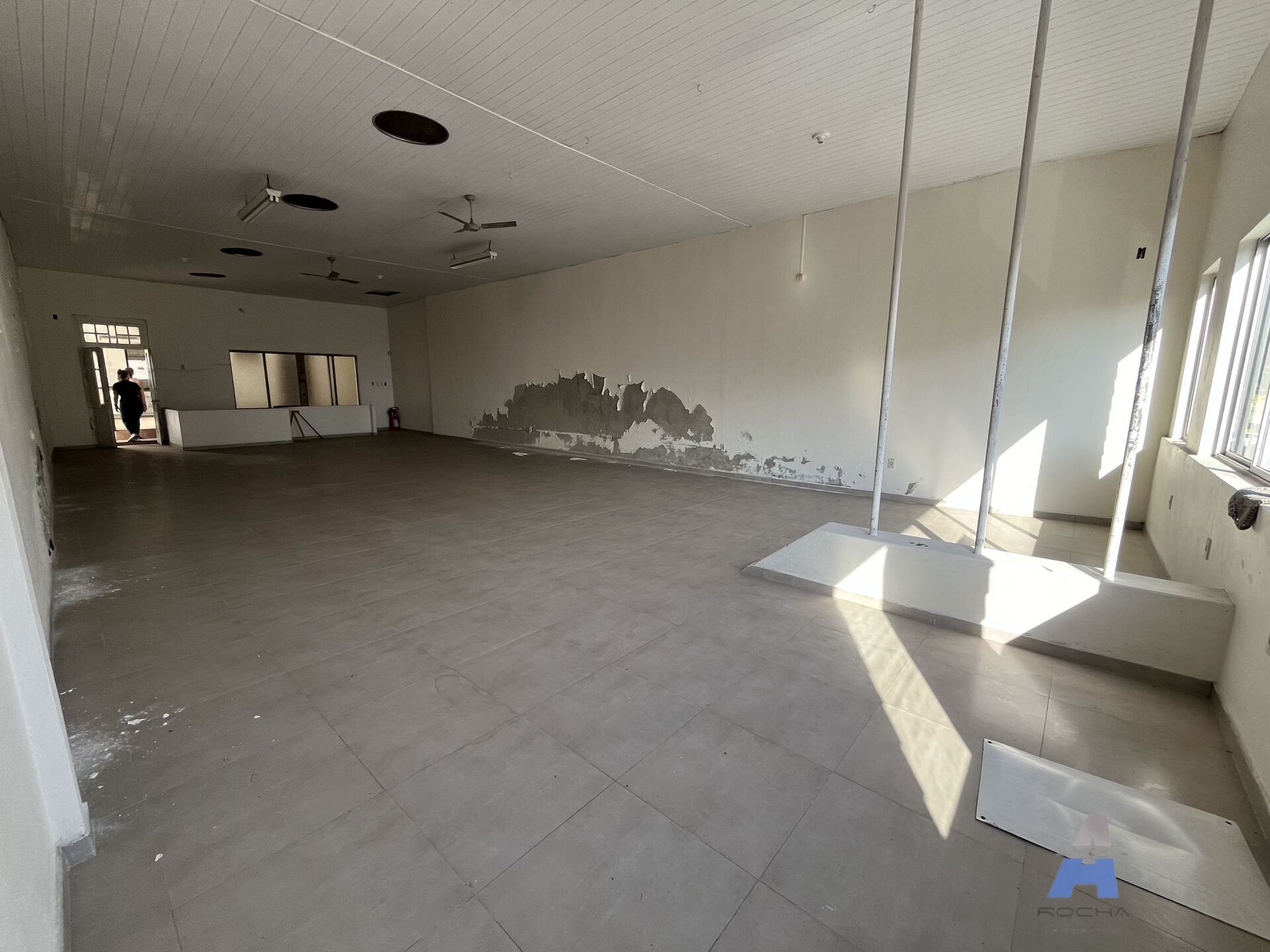 Prédio Inteiro, 200 m² - Foto 4