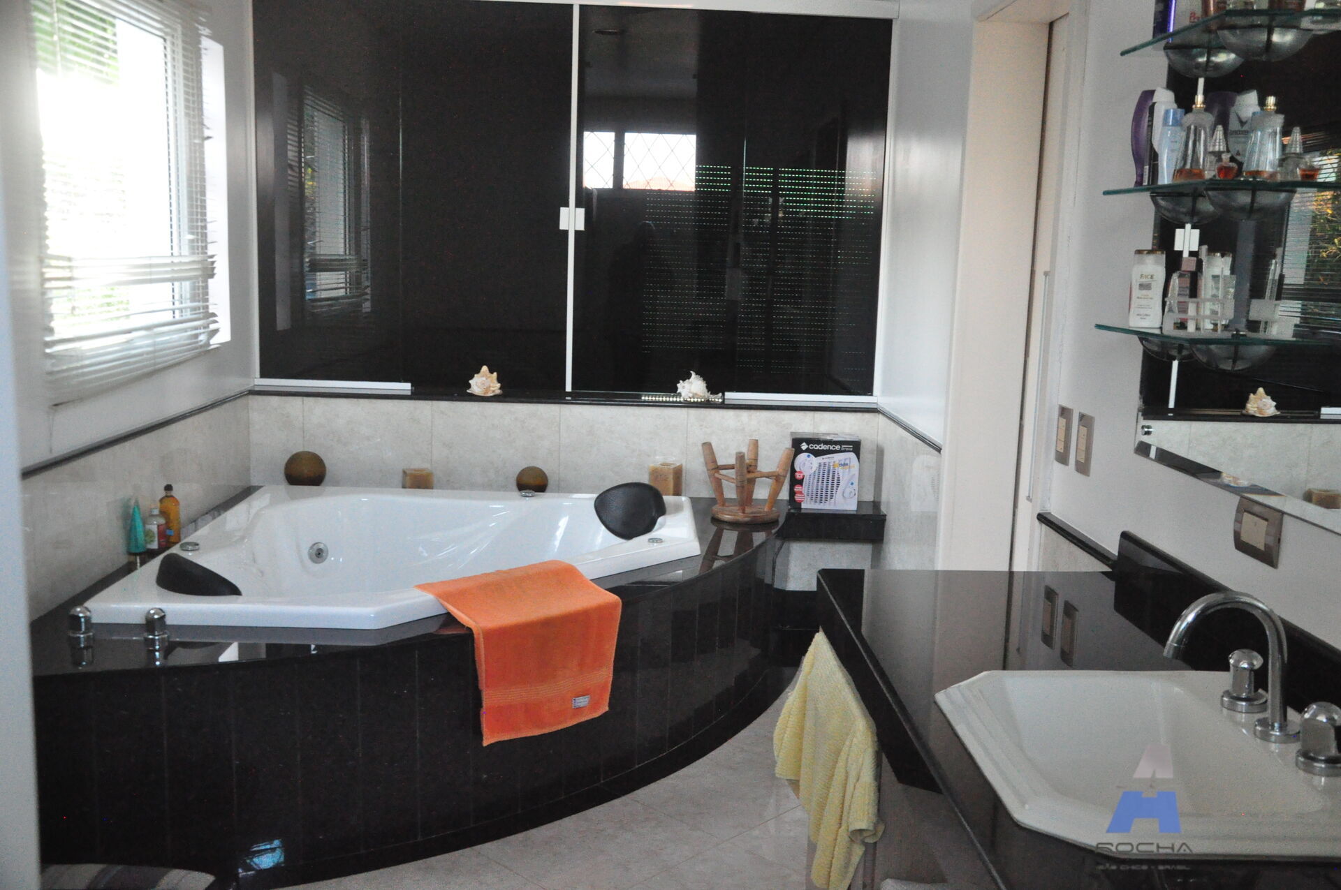 Casa, 4 quartos, 300 m² - Foto 18