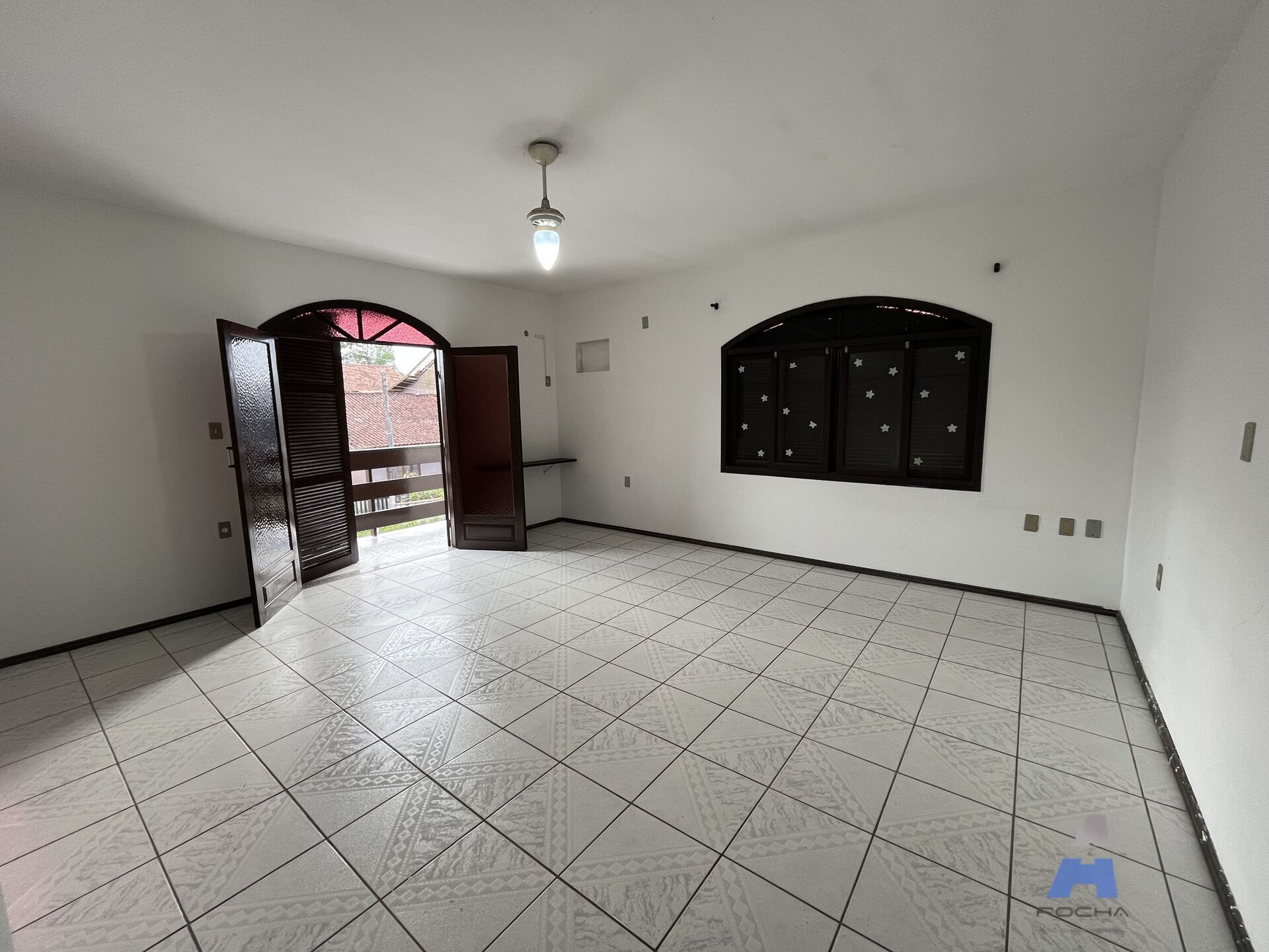 Casa, 4 quartos, 260 m² - Foto 17