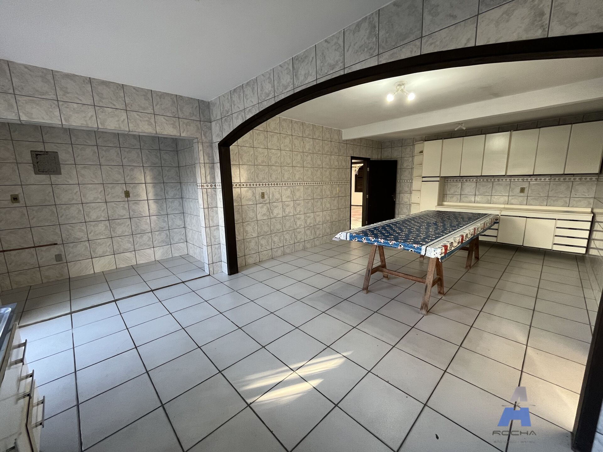 Casa, 4 quartos, 260 m² - Foto 6