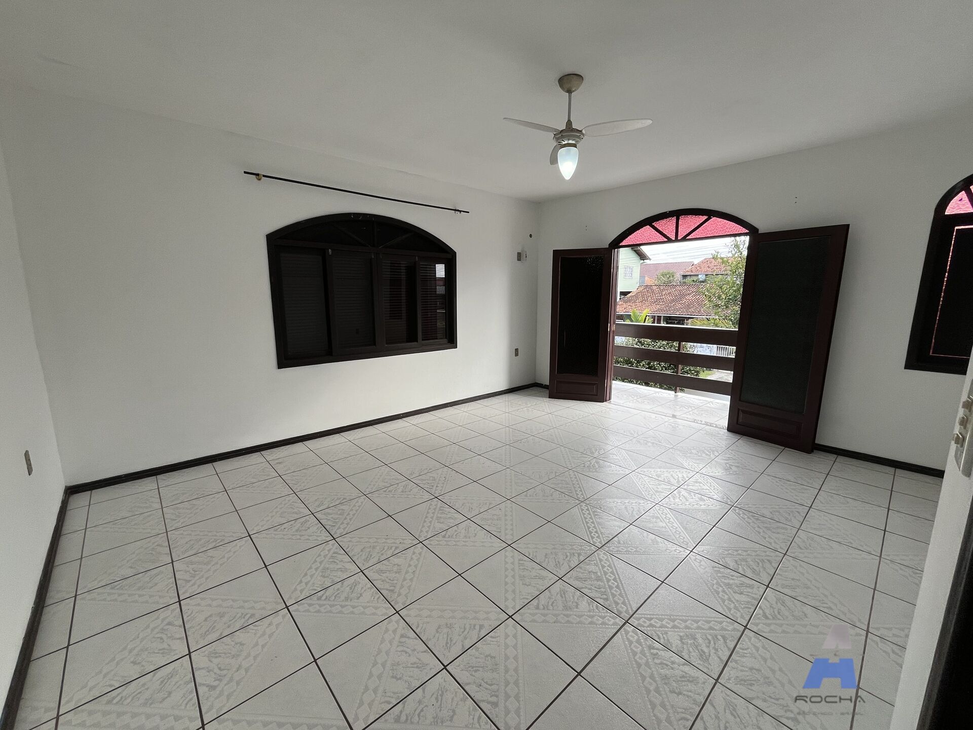 Casa, 4 quartos, 260 m² - Foto 22