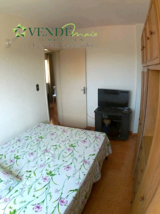 Apartamento à venda com 2 quartos, 72m² - Foto 2