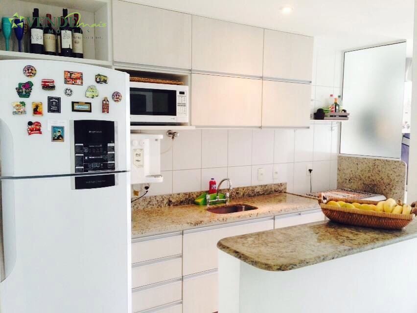 Apartamento à venda com 2 quartos, 80m² - Foto 4