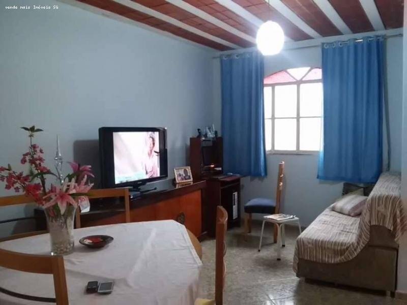 Casa à venda com 3 quartos, 130m² - Foto 7