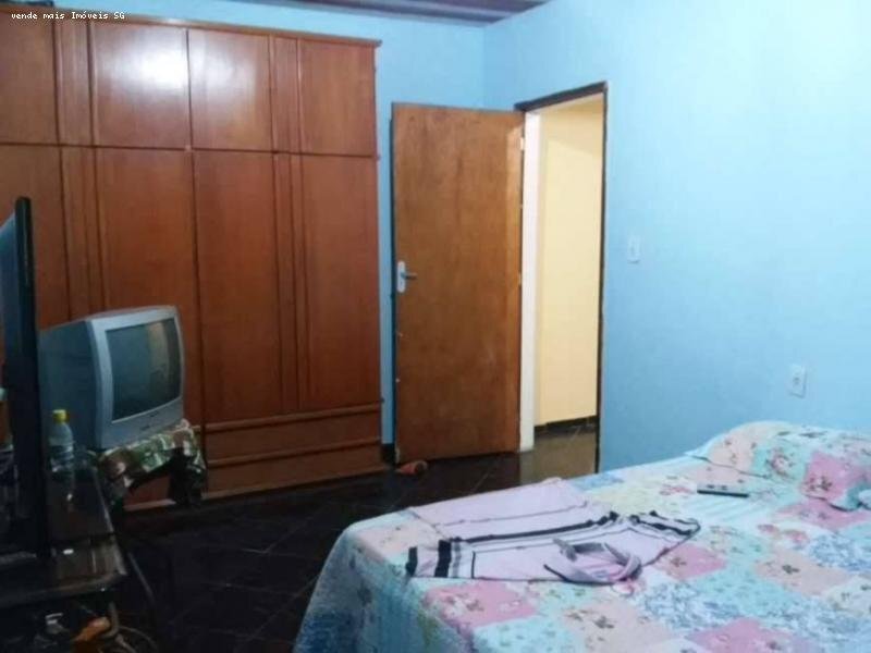 Casa à venda com 3 quartos, 130m² - Foto 29