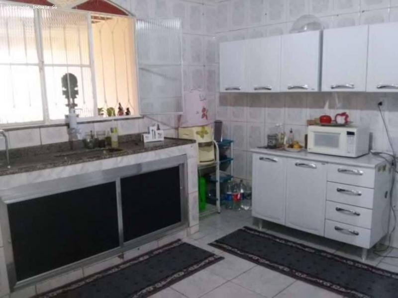 Casa à venda com 3 quartos, 130m² - Foto 15