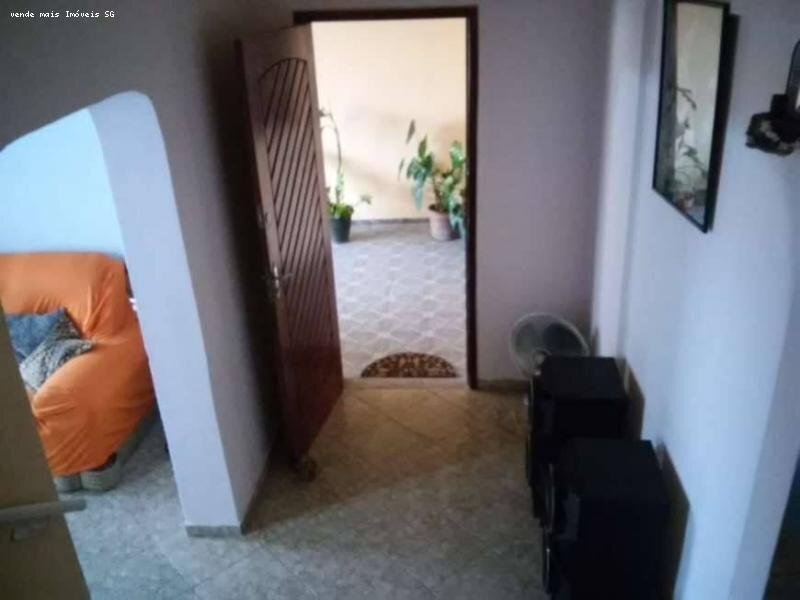 Casa à venda com 3 quartos, 130m² - Foto 8