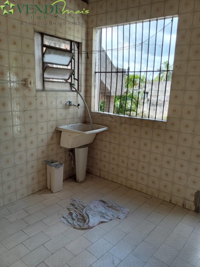 Casa à venda com 2 quartos, 100m² - Foto 18