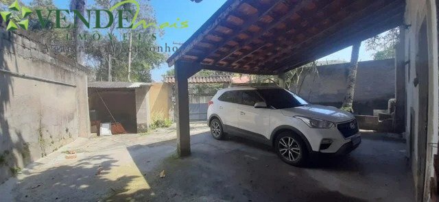 Casa à venda com 4 quartos, 200m² - Foto 4