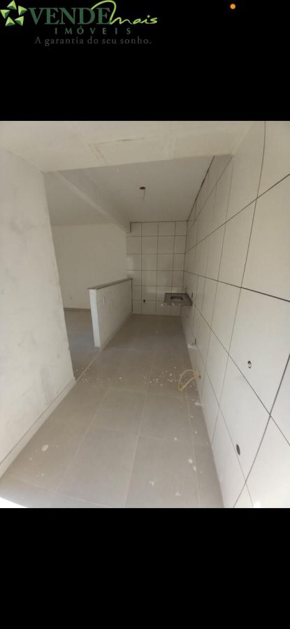 Casa à venda com 1 quarto, 40m² - Foto 13