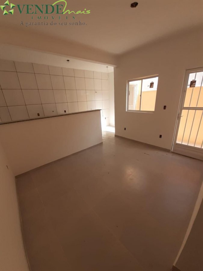 Casa à venda com 1 quarto, 40m² - Foto 4