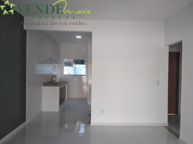 Casa à venda com 3 quartos, 75m² - Foto 6