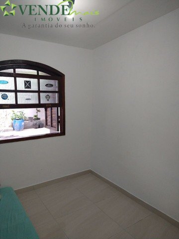 Casa à venda com 3 quartos, 130m² - Foto 10