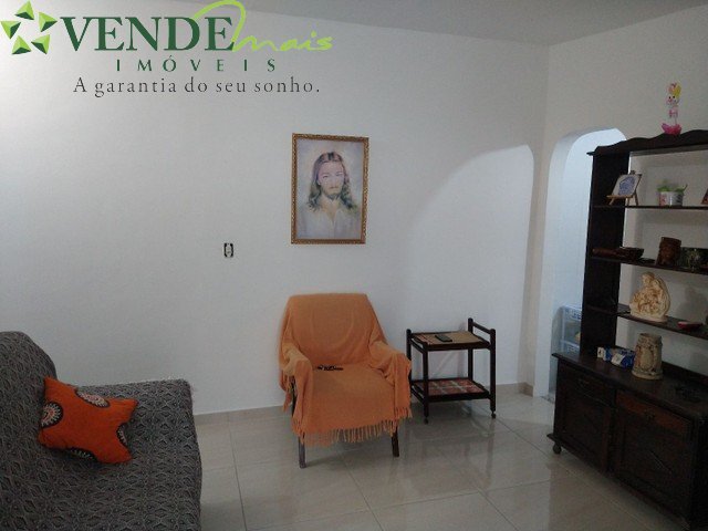 Casa à venda com 3 quartos, 130m² - Foto 14