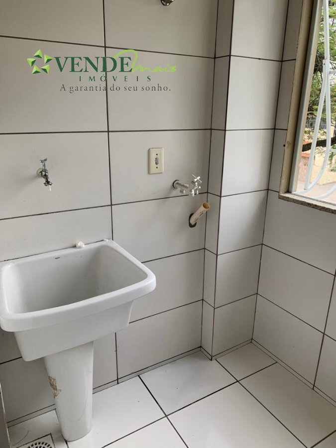 Apartamento à venda com 2 quartos, 76m² - Foto 11