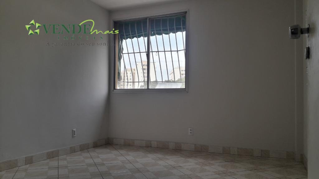 Apartamento à venda com 2 quartos, 70m² - Foto 7