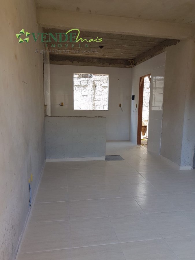 Casa à venda com 2 quartos, 70m² - Foto 10