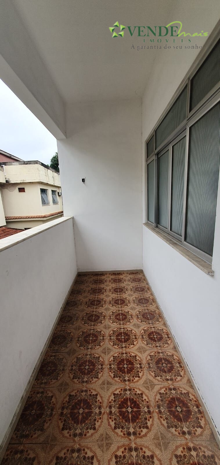 Apartamento à venda com 2 quartos, 64m² - Foto 11