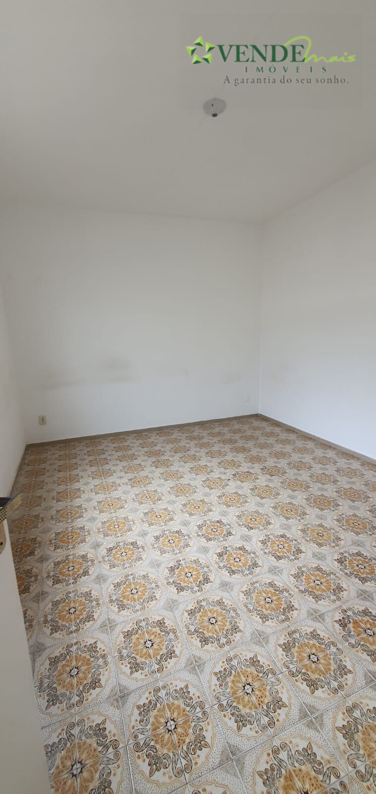 Apartamento à venda com 2 quartos, 64m² - Foto 23