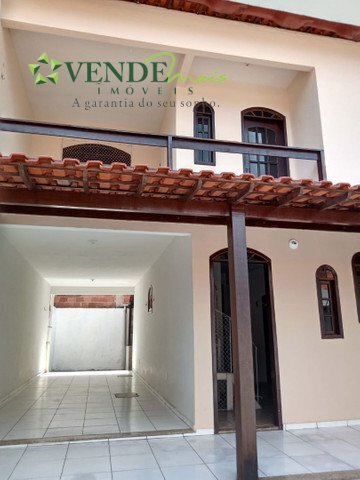 Casa à venda com 3 quartos, 155m² - Foto 2