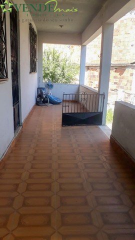 Casa à venda com 3 quartos, 58m² - Foto 11