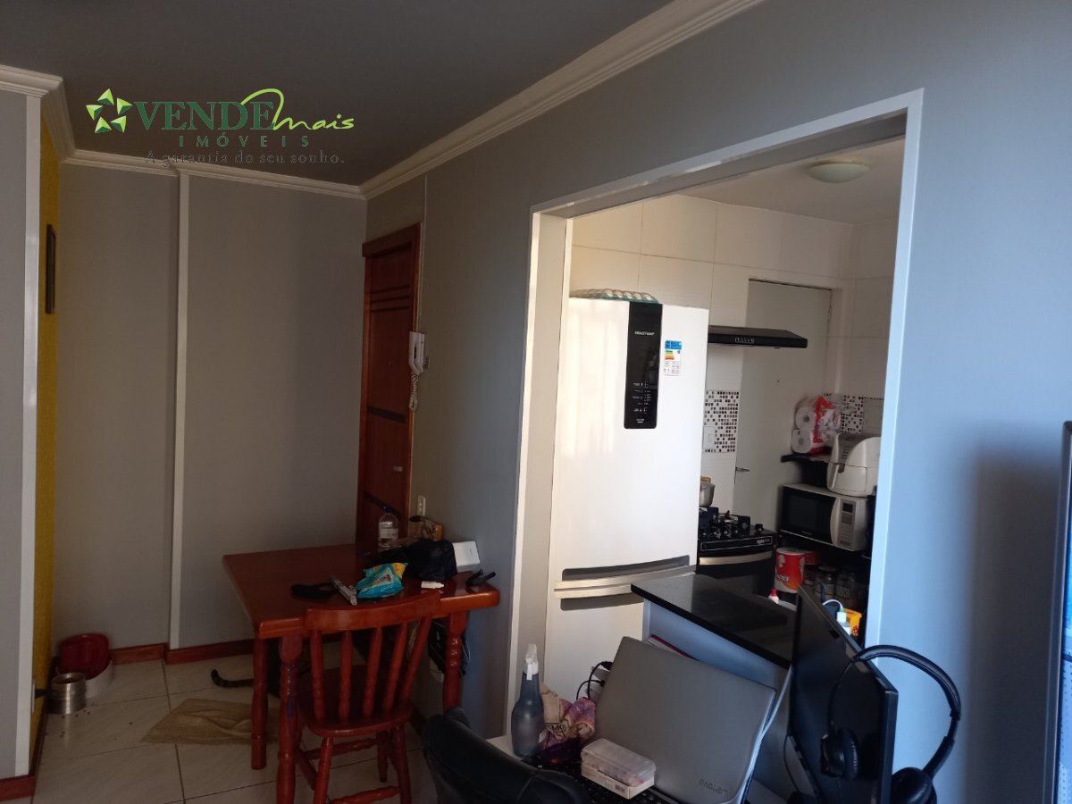 Apartamento à venda com 2 quartos, 56m² - Foto 3