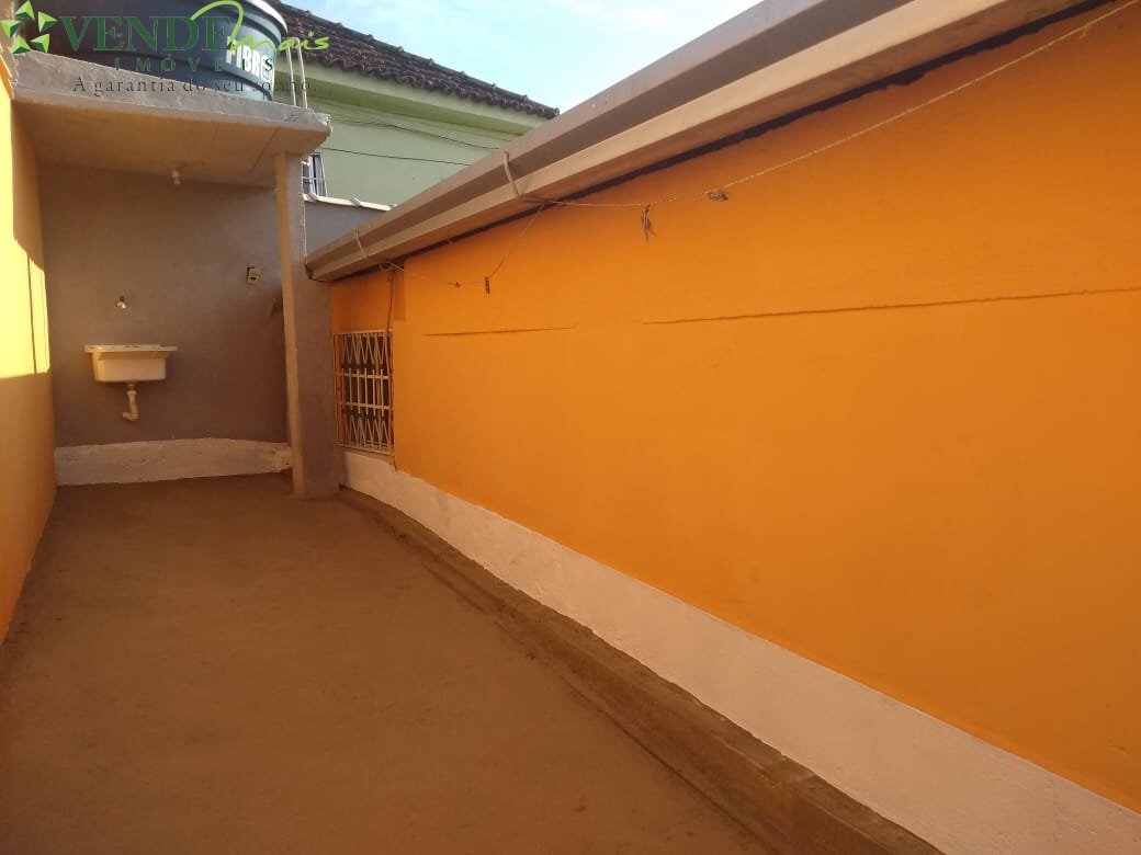 Casa à venda com 2 quartos, 76m² - Foto 7