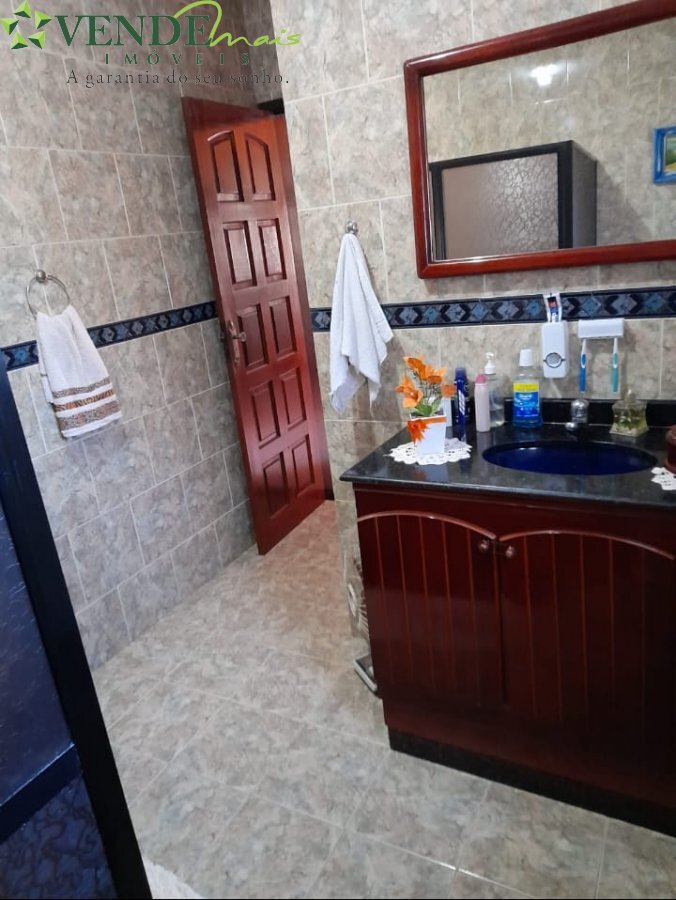 Sobrado à venda com 4 quartos, 247m² - Foto 11