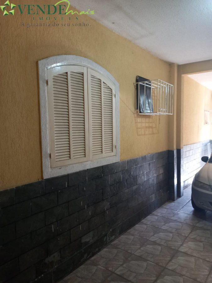 Casa à venda com 3 quartos, 100m² - Foto 22