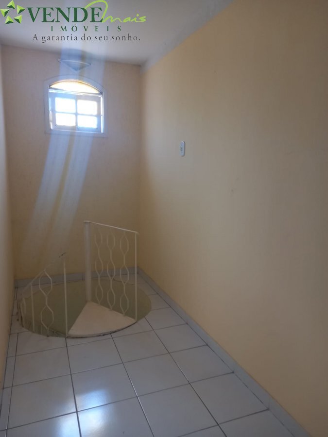 Casa à venda com 3 quartos, 100m² - Foto 15