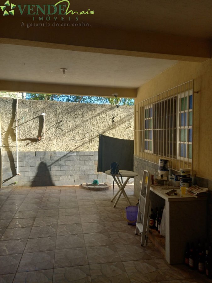 Casa à venda com 3 quartos, 100m² - Foto 19