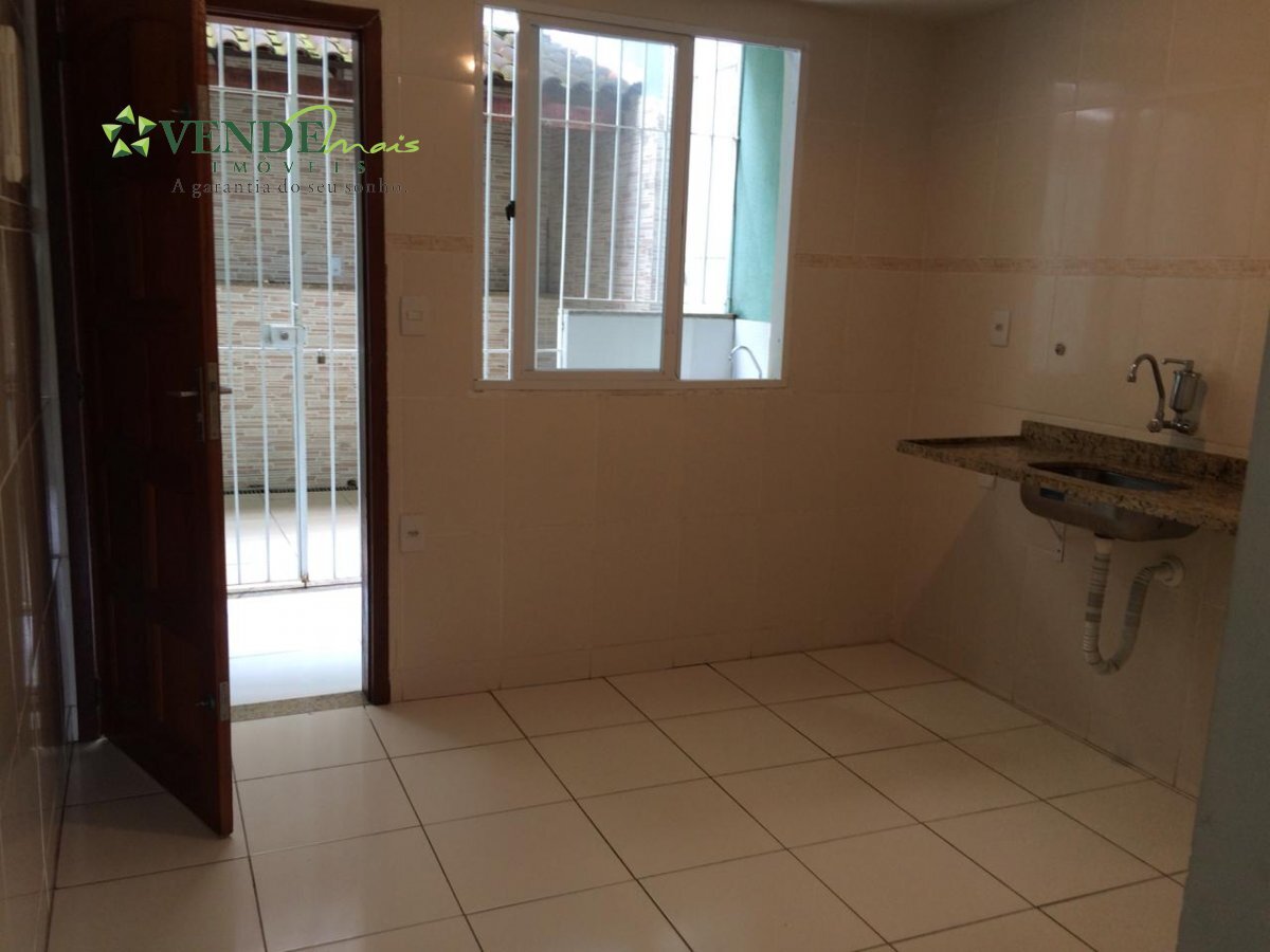 Casa à venda com 2 quartos, 78m² - Foto 18