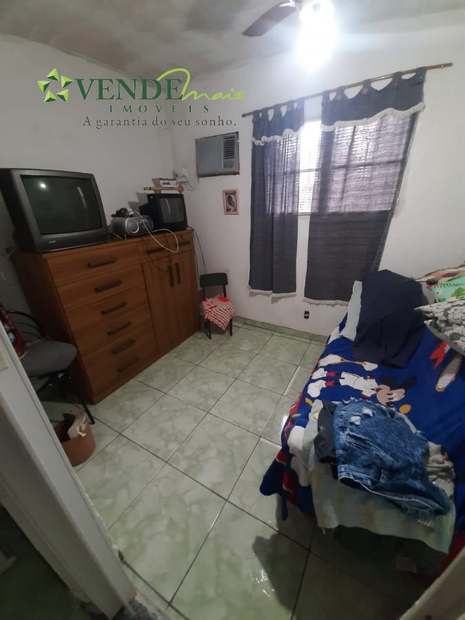 Casa à venda com 2 quartos, 60m² - Foto 5