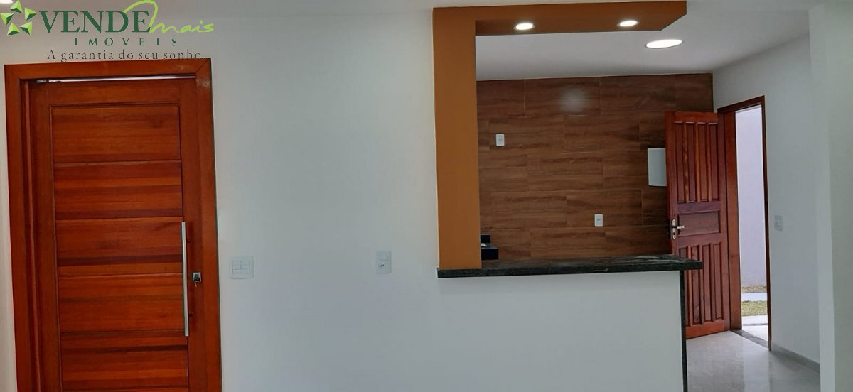 Casa à venda com 3 quartos, 108m² - Foto 18