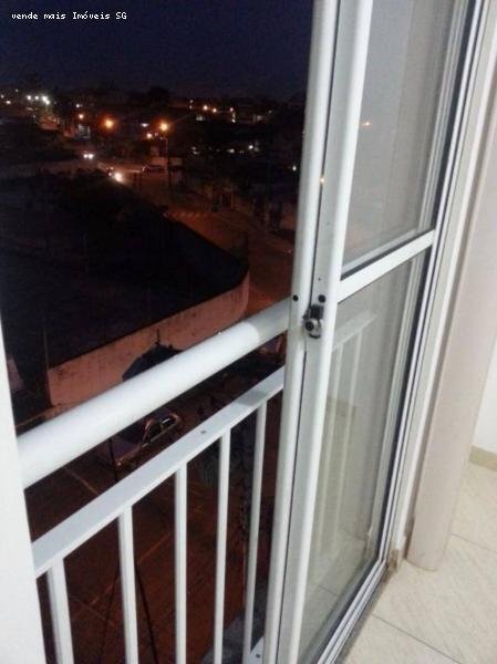 Apartamento à venda com 2 quartos, 60m² - Foto 5