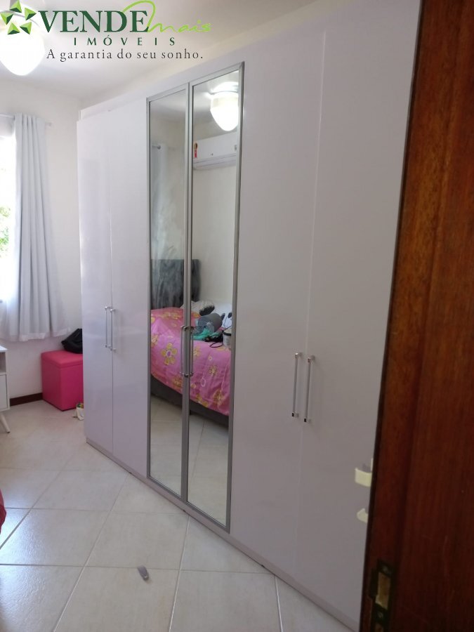 Casa à venda com 3 quartos, 92m² - Foto 10