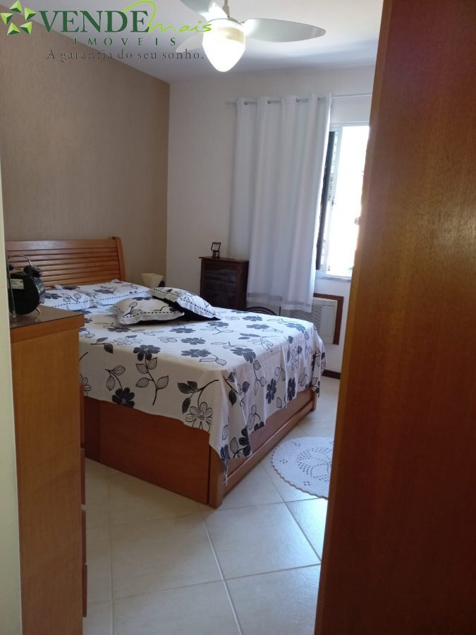 Casa à venda com 3 quartos, 92m² - Foto 6