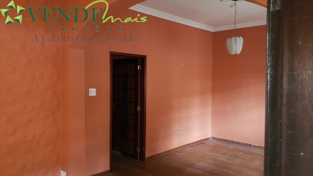 Casa à venda com 3 quartos, 96m² - Foto 5