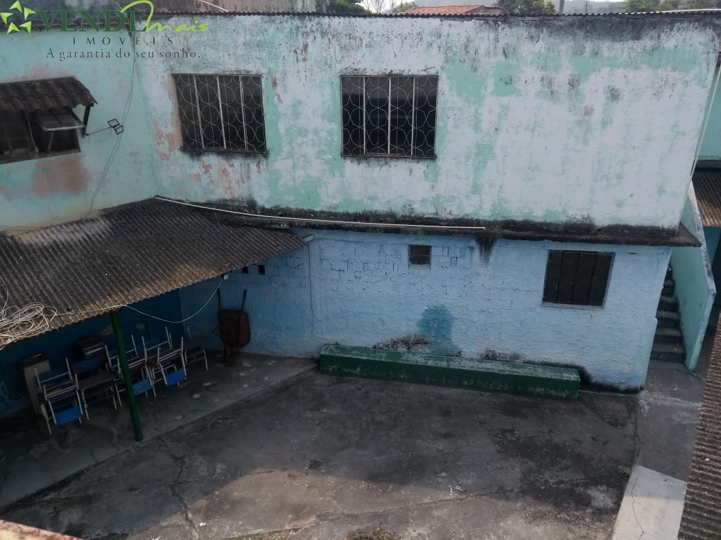 Sobrado à venda com 4 quartos, 1800m² - Foto 7